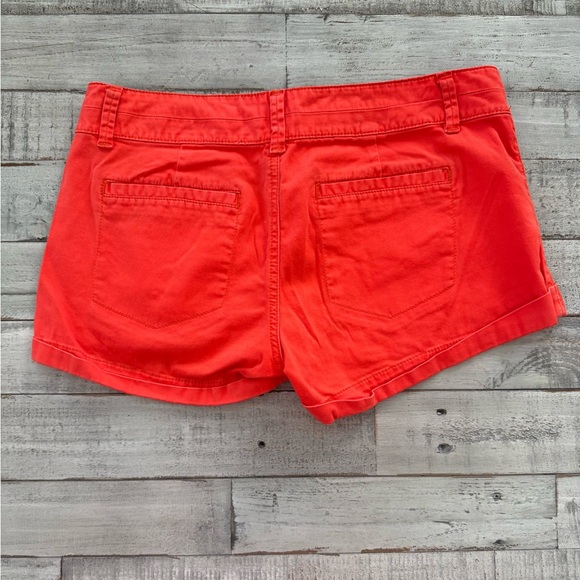 Express Orange Women's Shorts size 6 - Picture 2 of 3